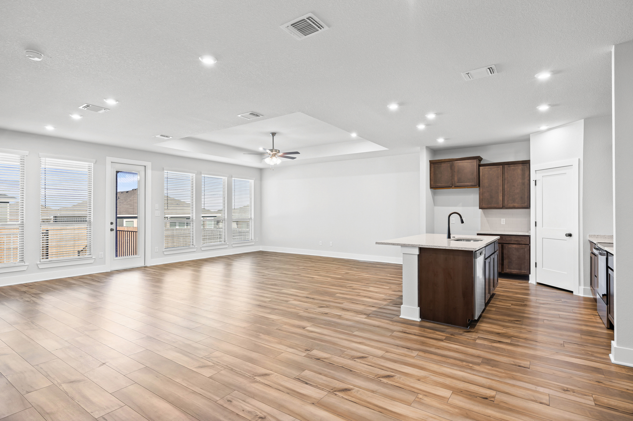 5_2030 westphalia dr-5