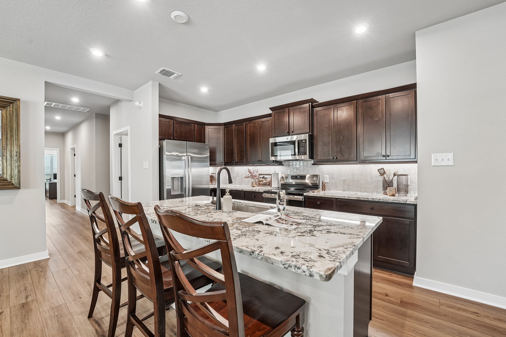 7006 Touchstone (9)