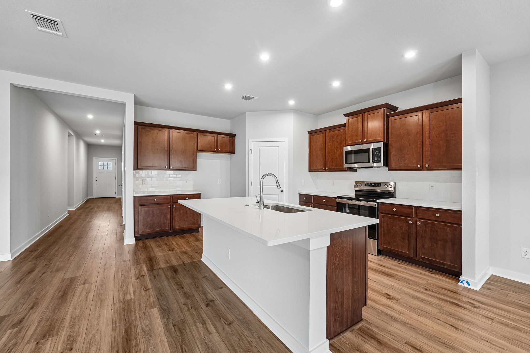 7102 Rosado Dr (30)