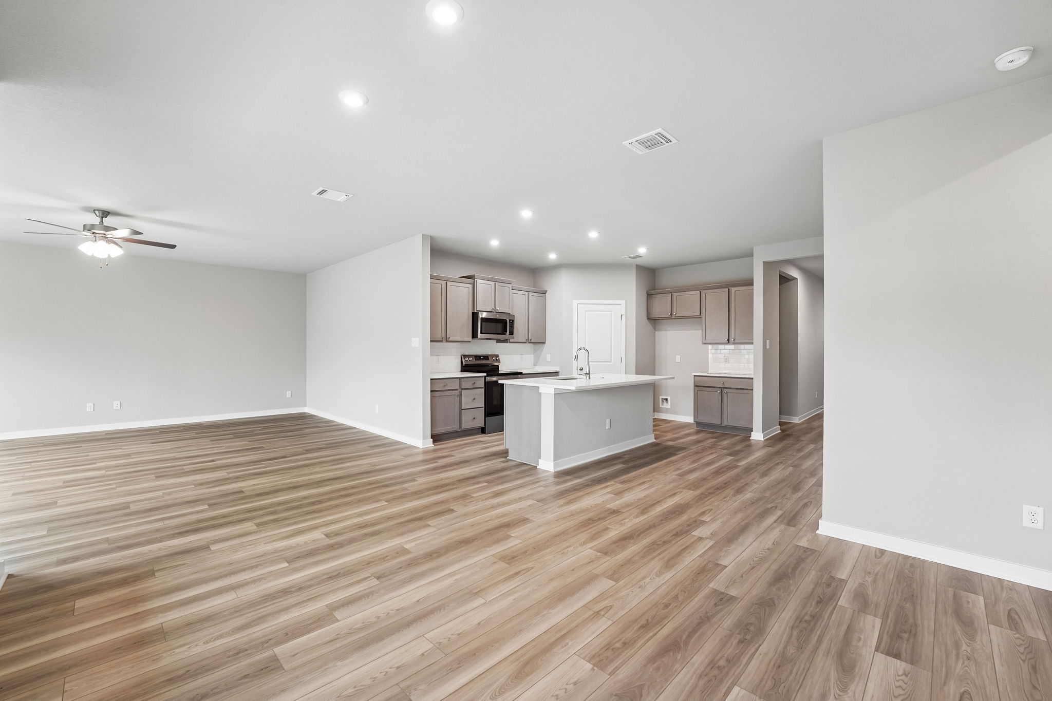 7106 Rosado Dr (18)