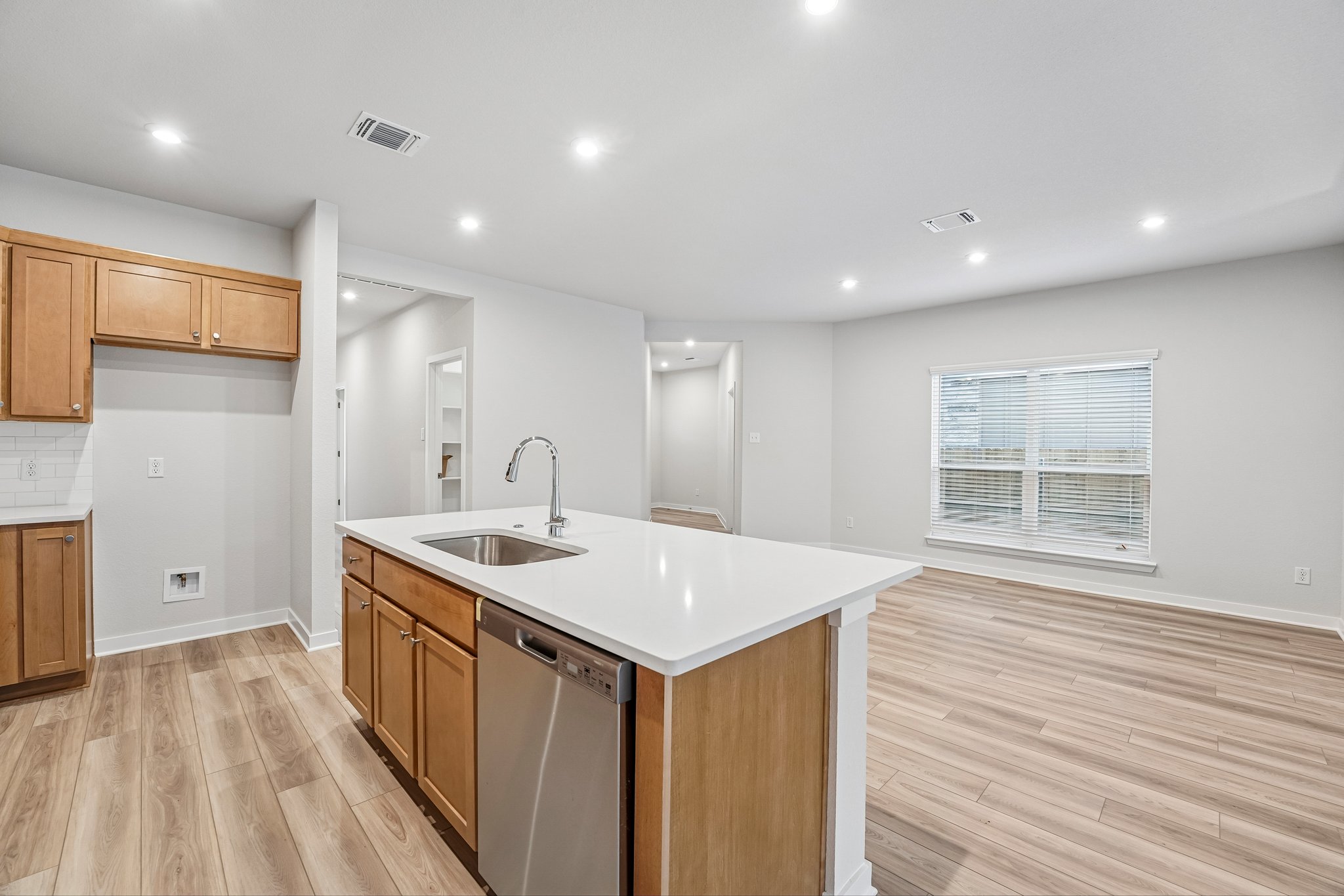 7107 Rosado Dr (10)