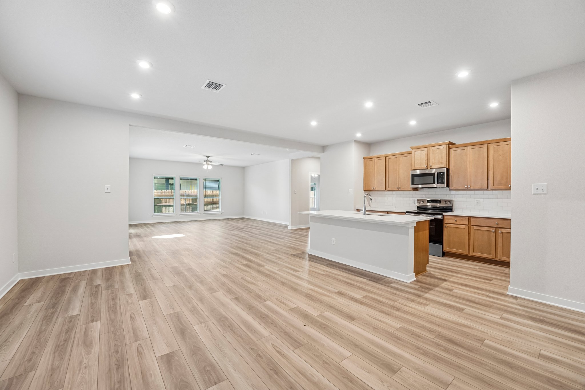 7107 Rosado Dr (6)