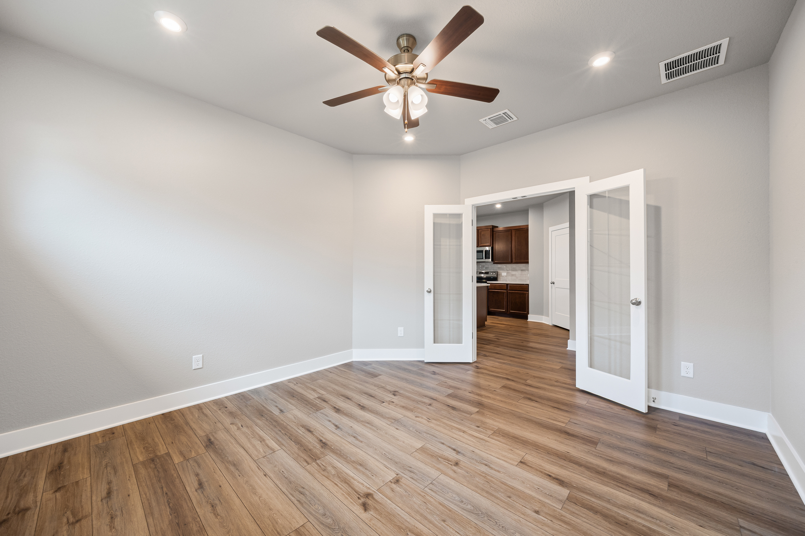 7221 caladium dr-13