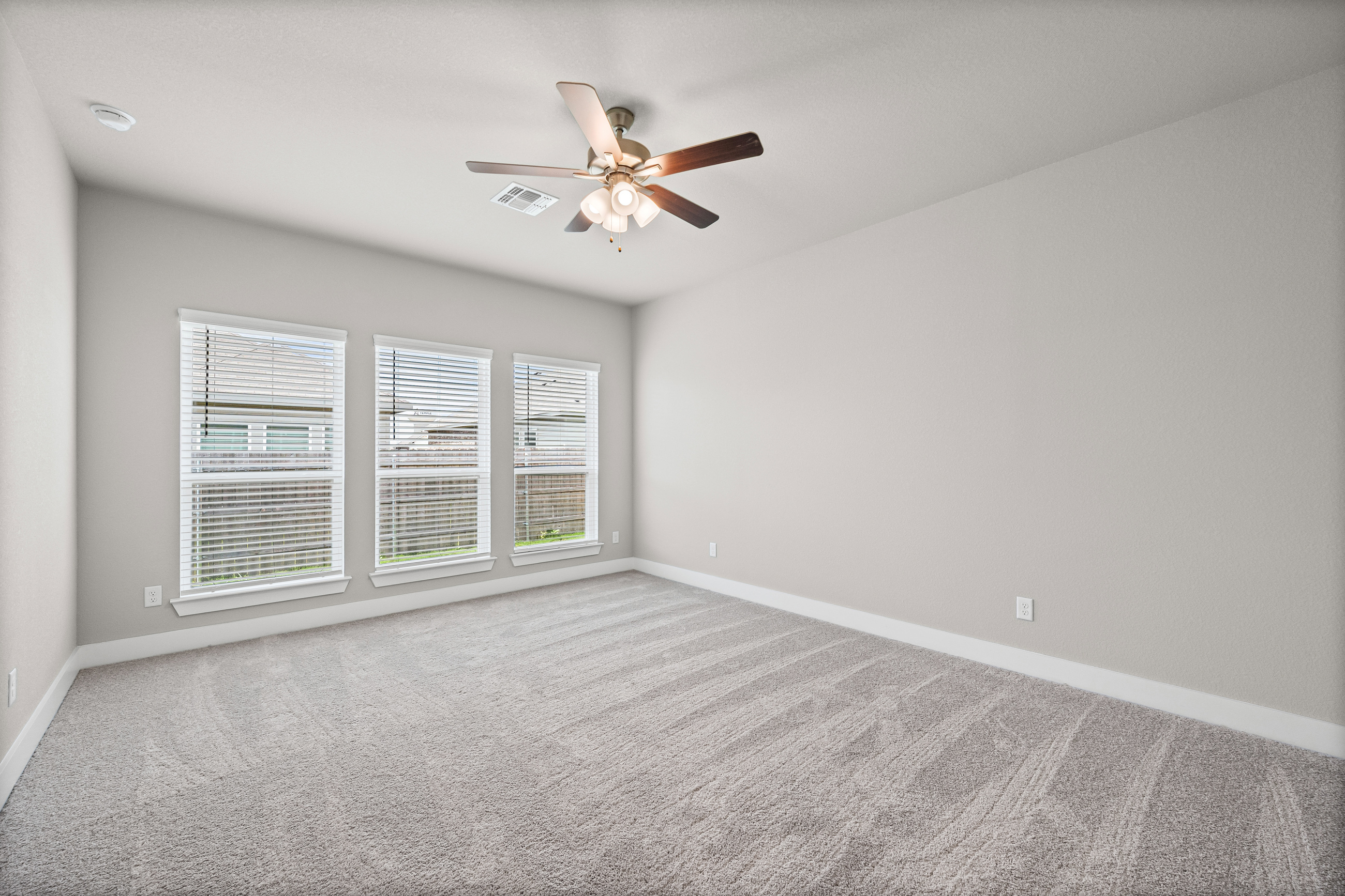 7221 caladium dr-25