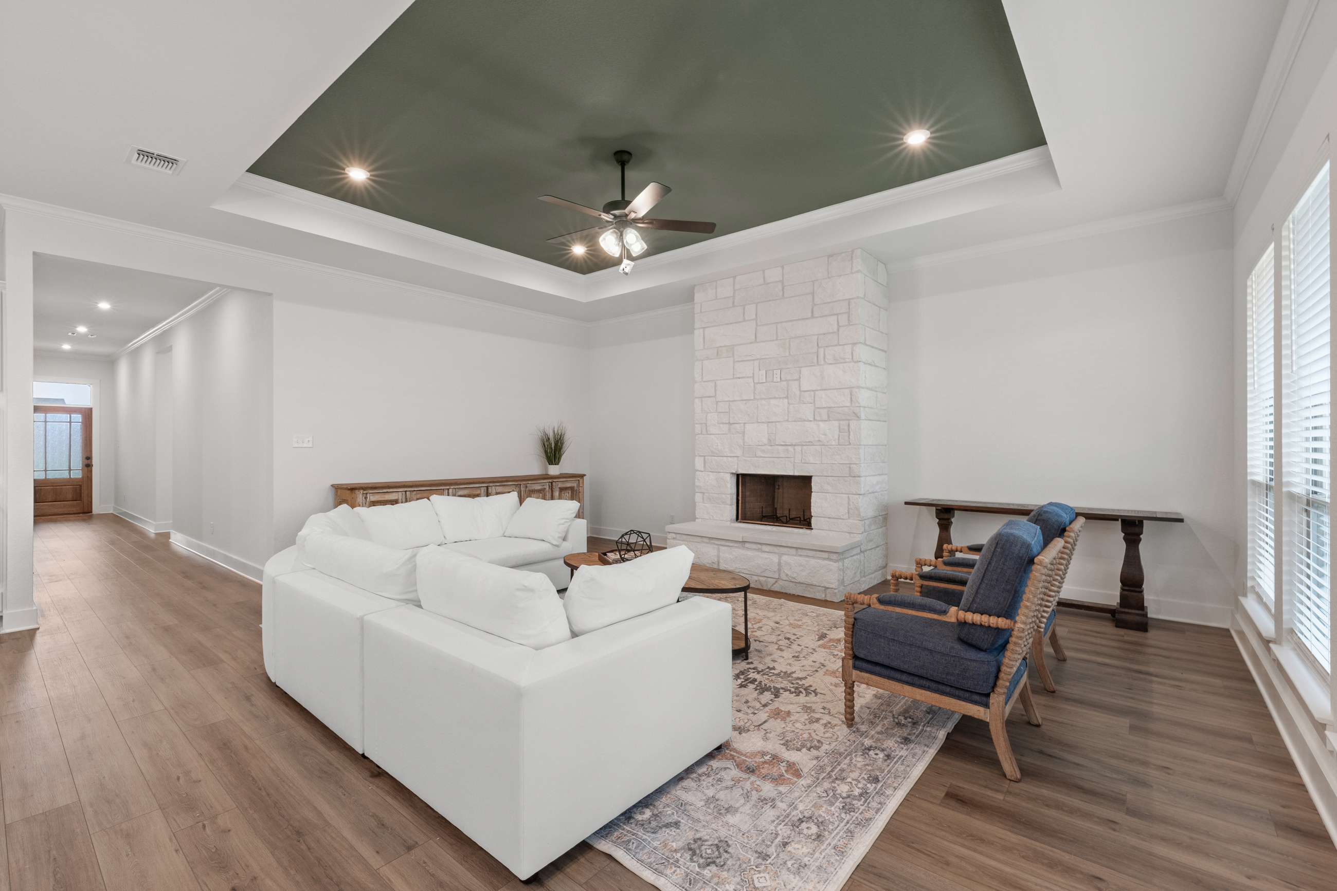 902 pheasant rdige-14