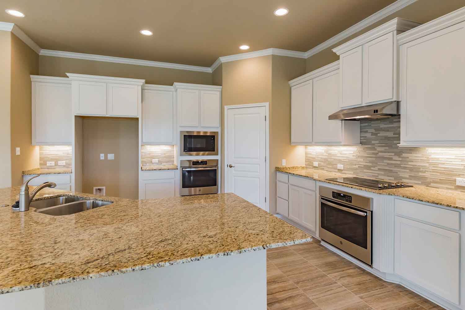 New Homes for Sale in TX 1417 Horizon View Dr