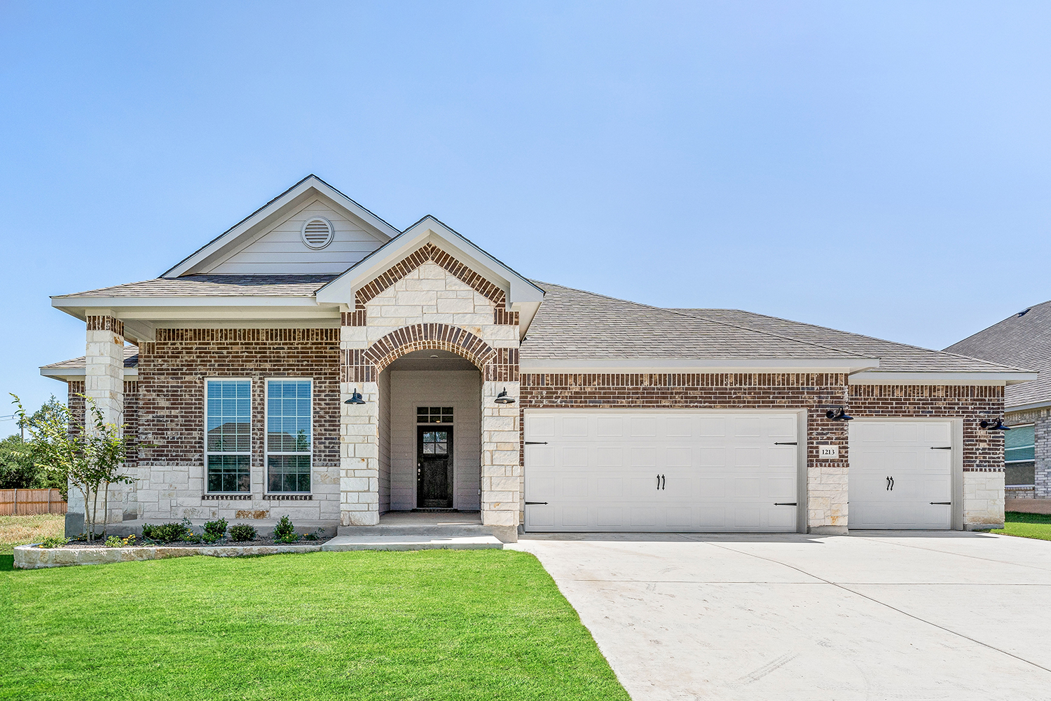 1213 Brody Way