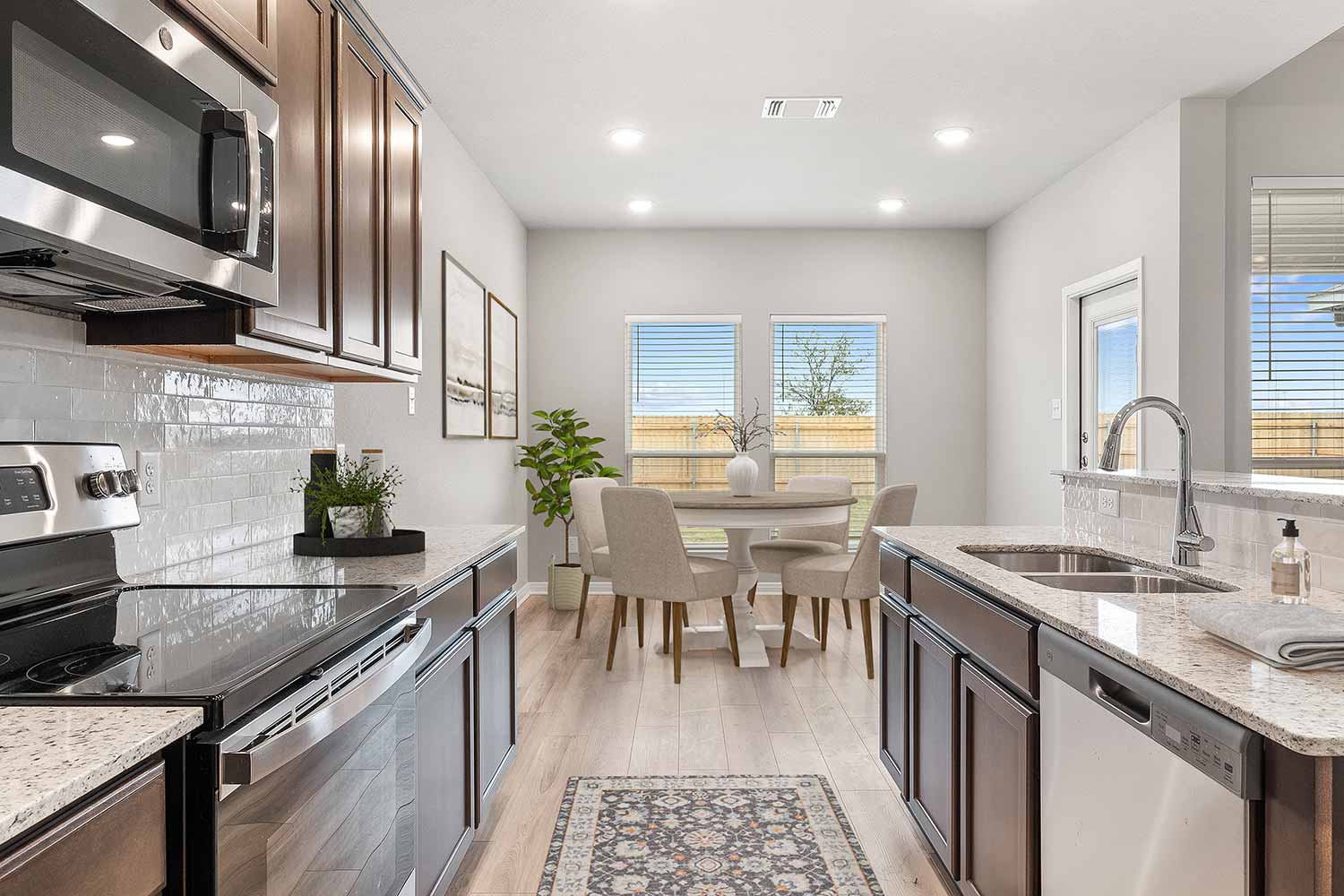 Texas home for sale kitchen and dining room