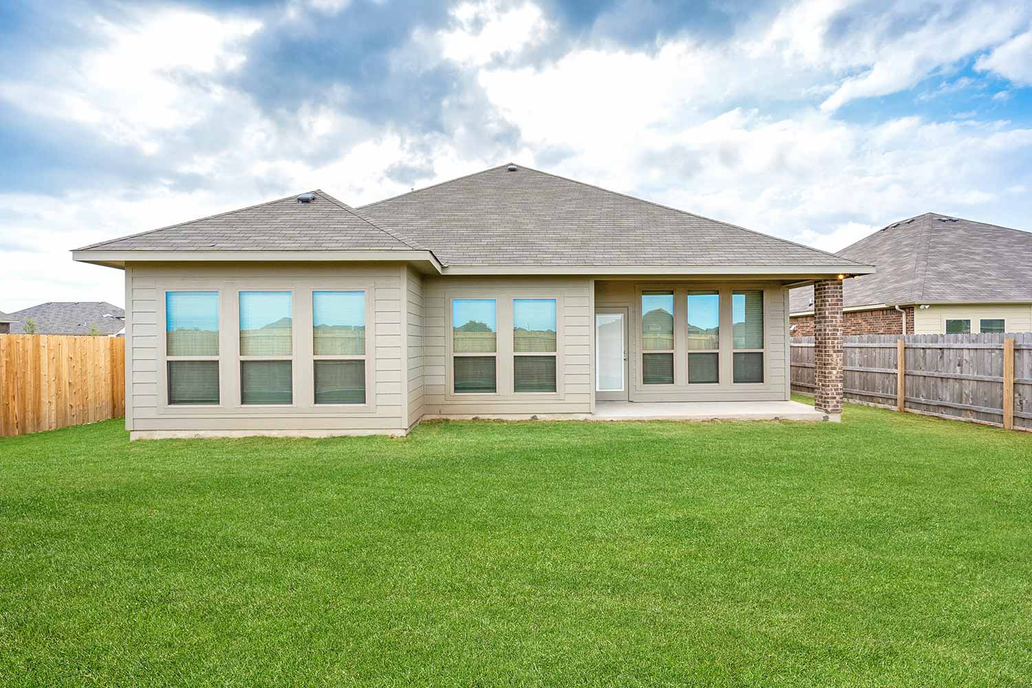 510-stonehouse-024