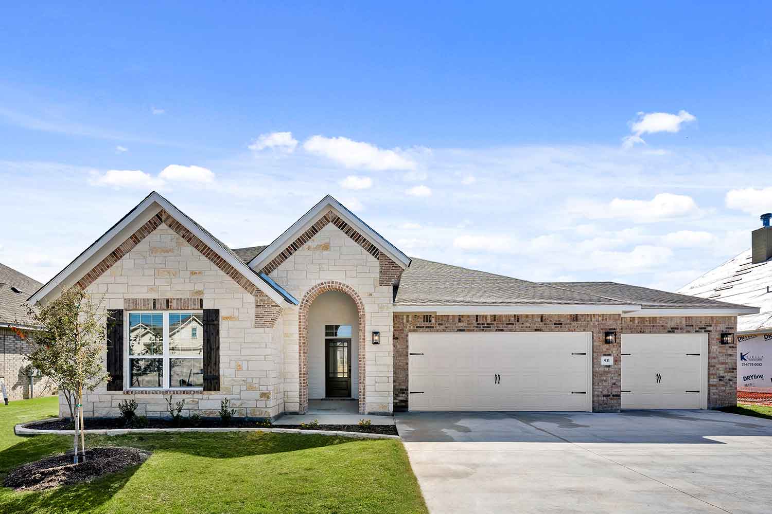 931 Bending Branch Way