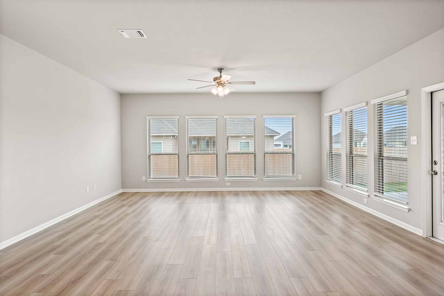 615-winscott-ave-015