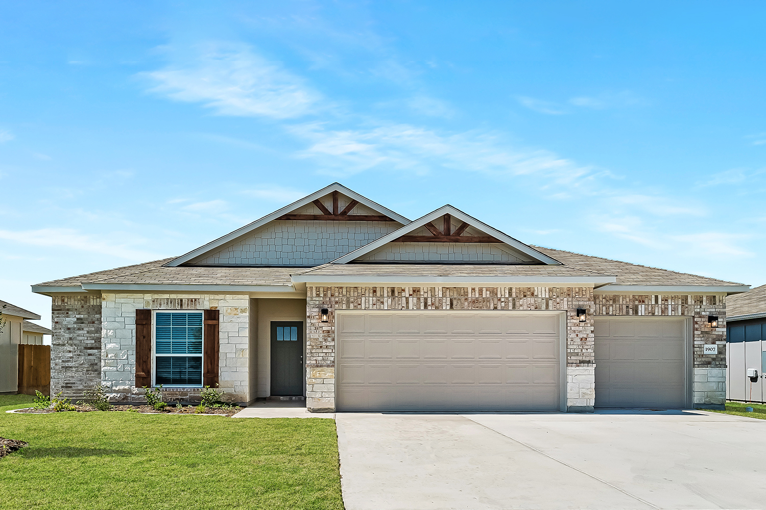 1907 Zabcikville Dr
