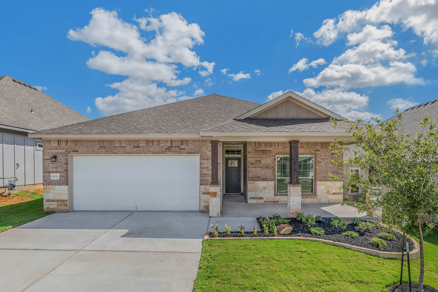 6223 Talladega Dr