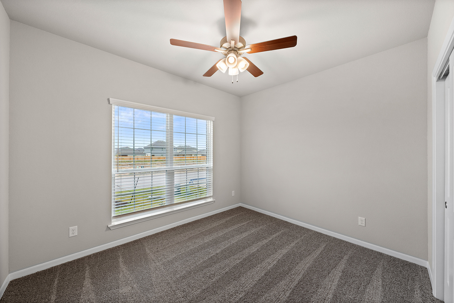 4043-estes-ct-04
